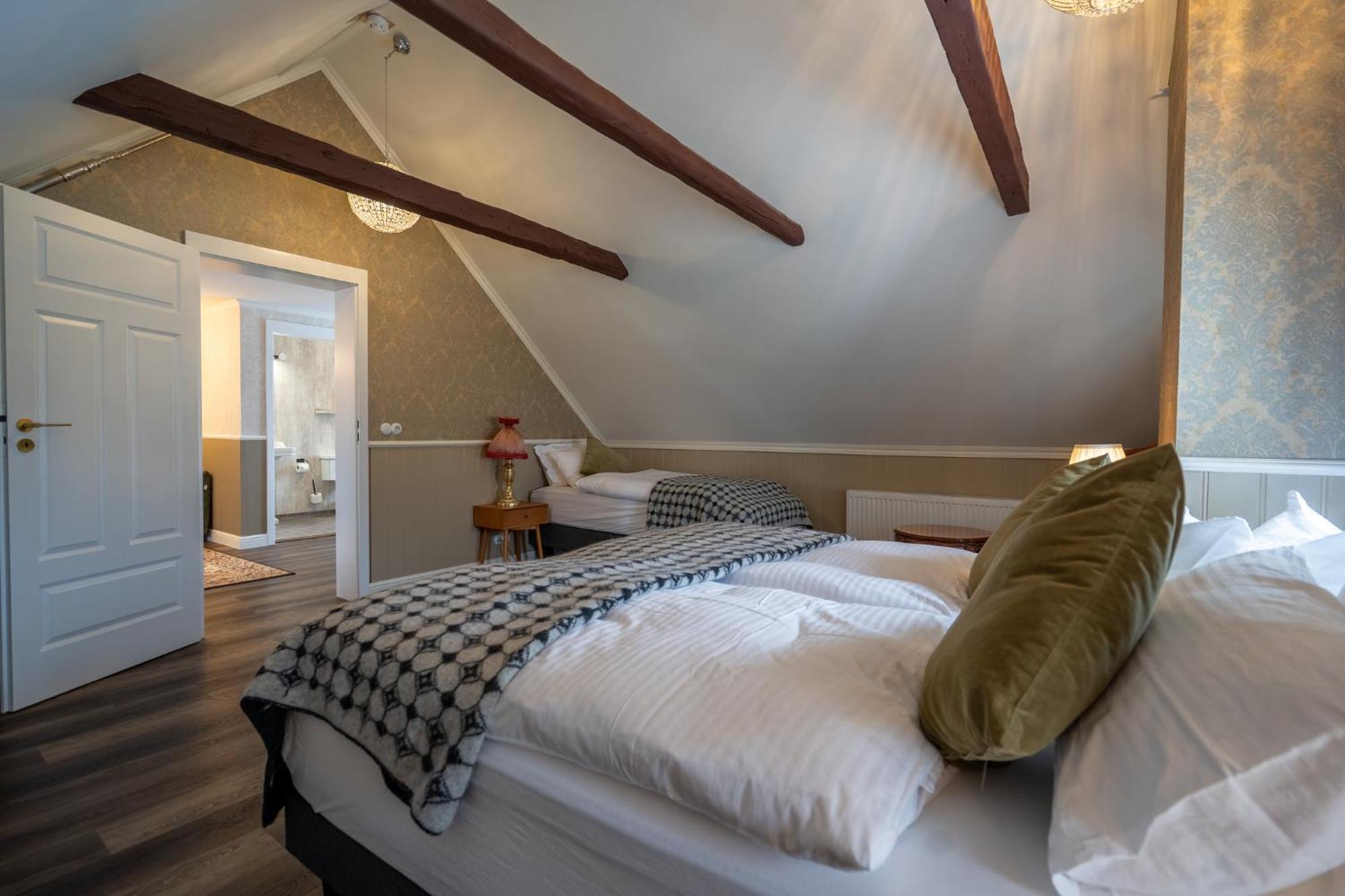 Hotel Bloenduos Blonduos Zewnętrze zdjęcie