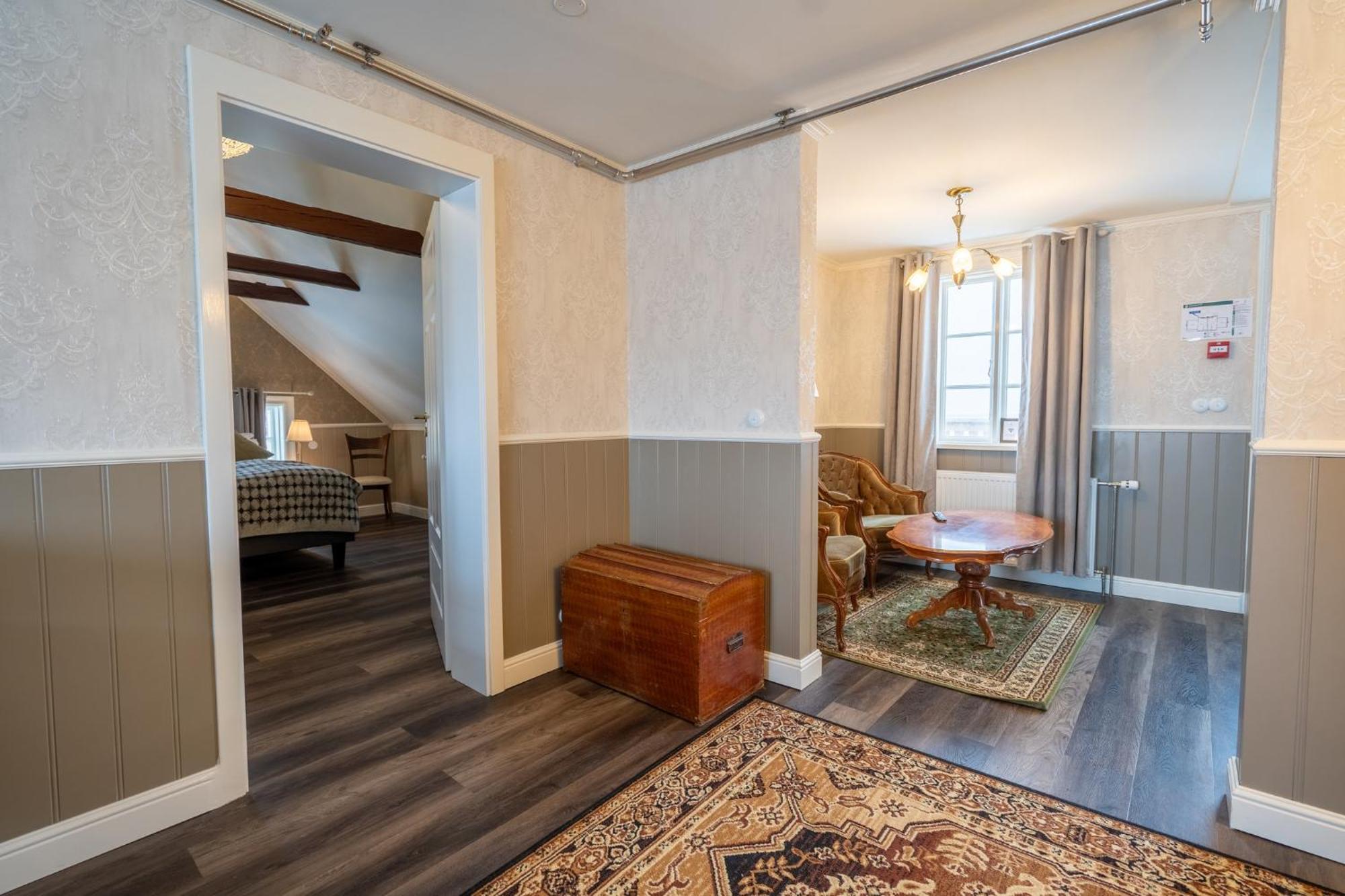 Hotel Bloenduos Blonduos Zewnętrze zdjęcie